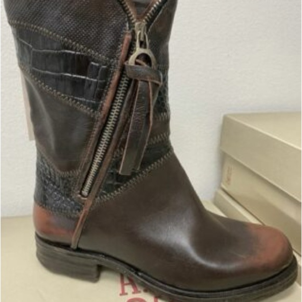 A.S.98 boots. Size 39.